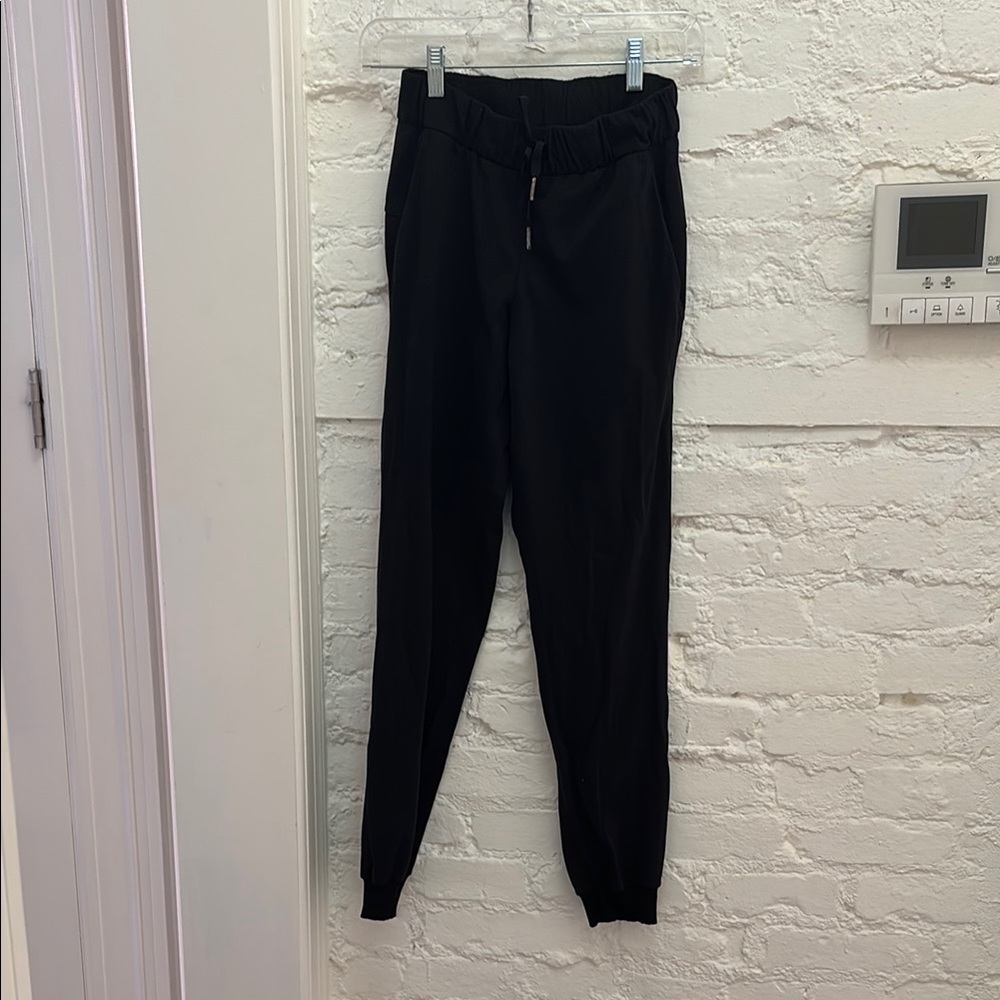 Lululemon Athletica Black Tapered Joggers